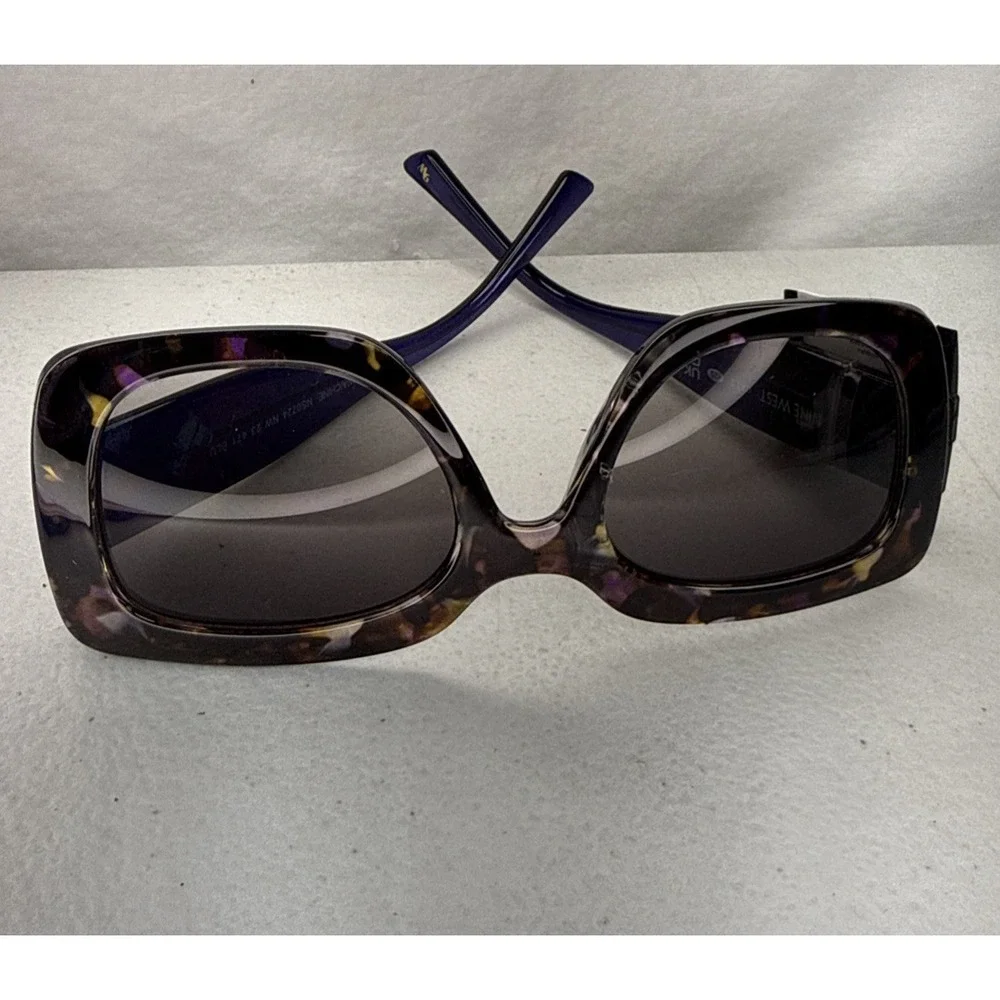Nine West Women's Sunglasses Brown With Purple Tortoise Shell Very Cute!